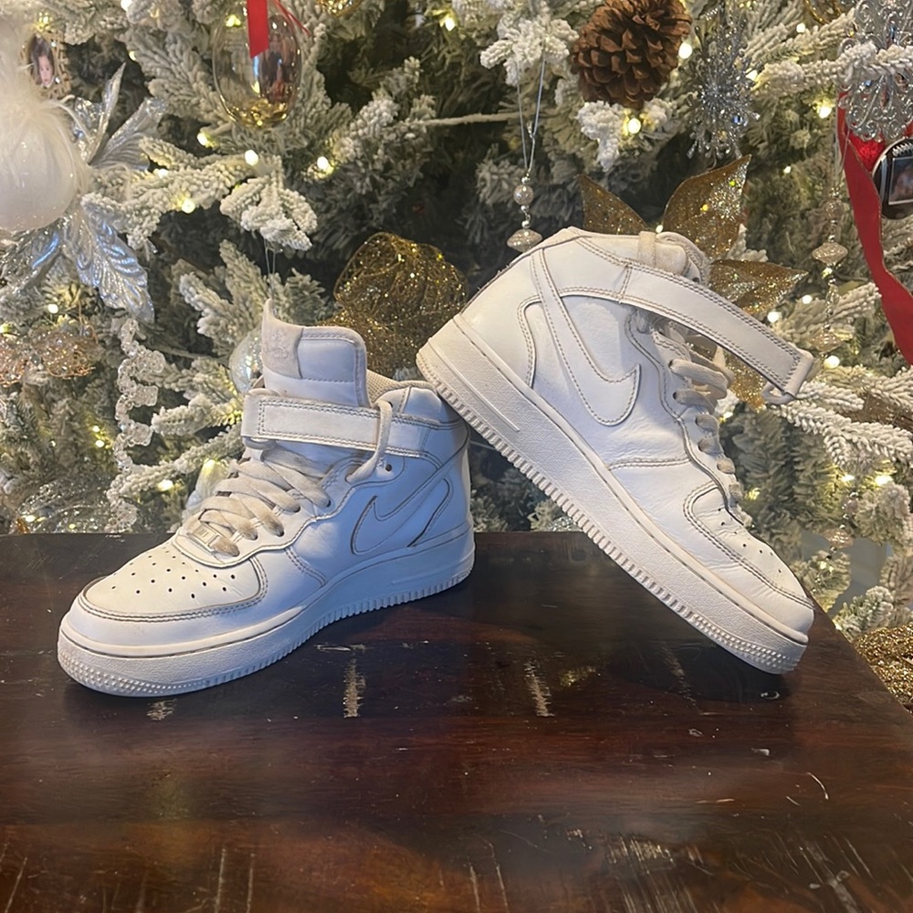 Nike Air Force, White
